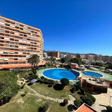 Estudio Con Piscina 아파트 *