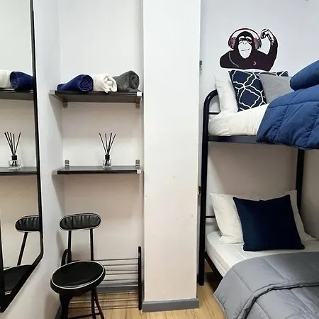 Estudio Con Piscina